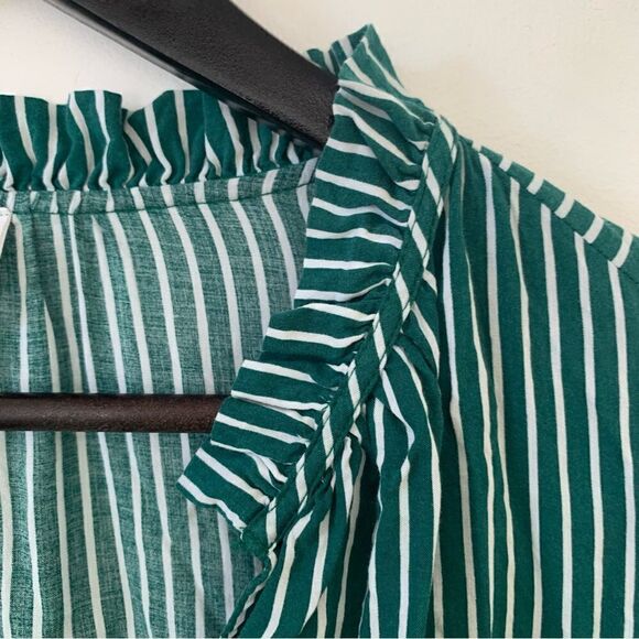GAP Green White Vertical Striped Ruffle VNeckline Long Sleeve Blouse - Picture 6 of 6